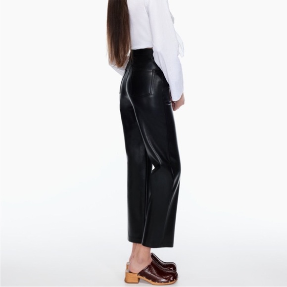 Aritzia Wilfred The Melina Vegan Faux Leather Cropped Pant - Picture 5 of 12